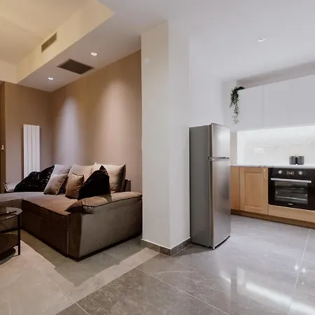 Apartment Elpidas Athens
