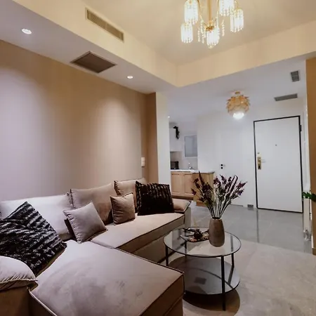 Elpidas Apartment *